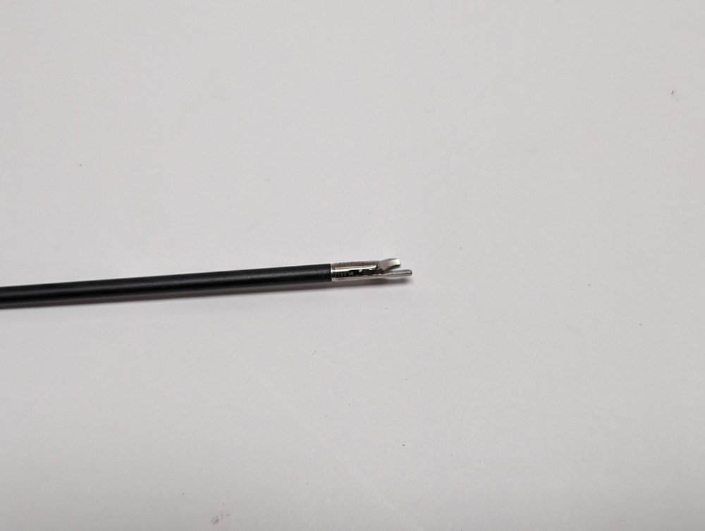 DYONICS 7208034 Forceps (USED).