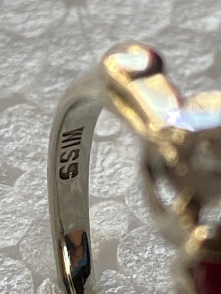 Garnet & Diamond Solid 18k White Gold 2 Stone Ring (MISSING ONE DIAMOND) size 6