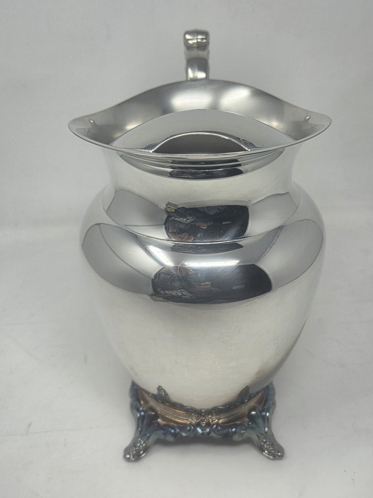 Oneida Du Maurier Silverplate Beverage Pitcher