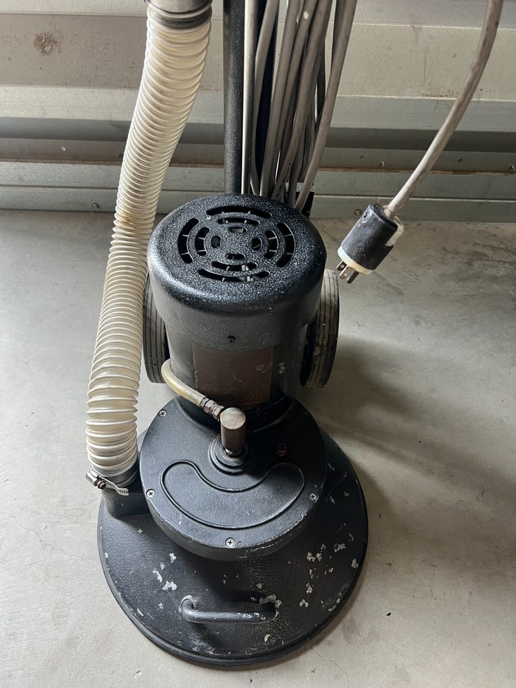 Hydramaster Model CMX-20 Rotary Carpet Extractor