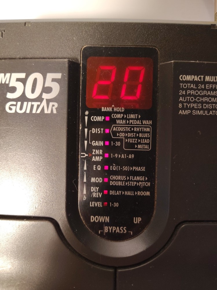 Zoom 505 World's First Multi Effects System In A Compact Pedal Tested & Working