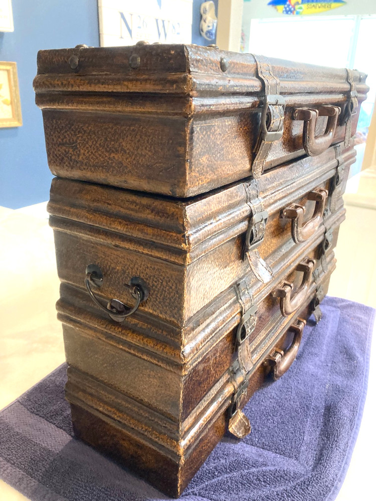 Vintage 5 Compartment Wooden Wine Storage Case