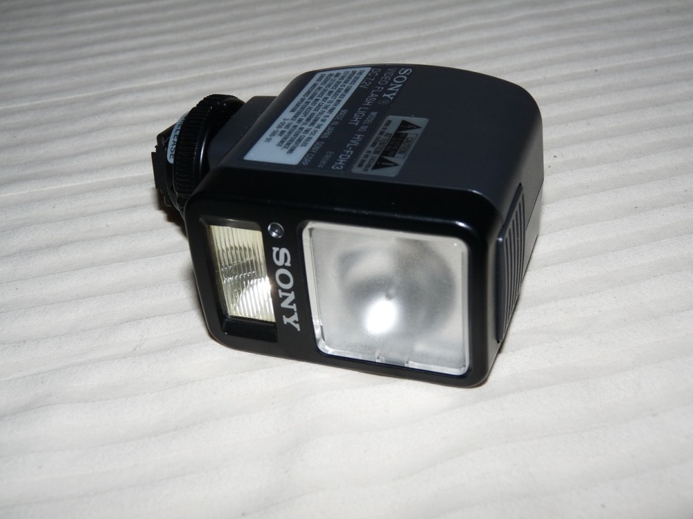 Sony HVL-FDH3 Video Light & Flash for Camcorders