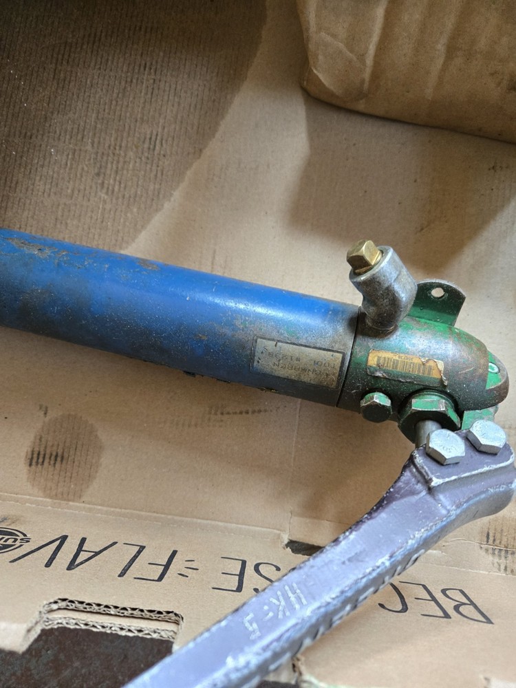 Greenlee 767 Hydraulic Hand Pump - Main Unit Only