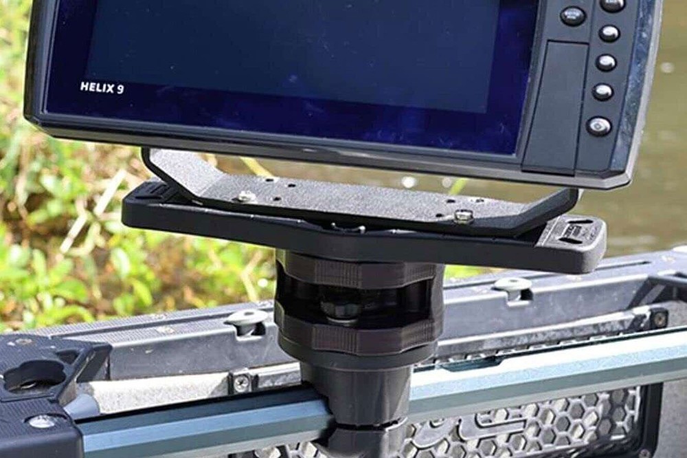RAILBLAZA Rotating Platform Universal Fish Finder Mount