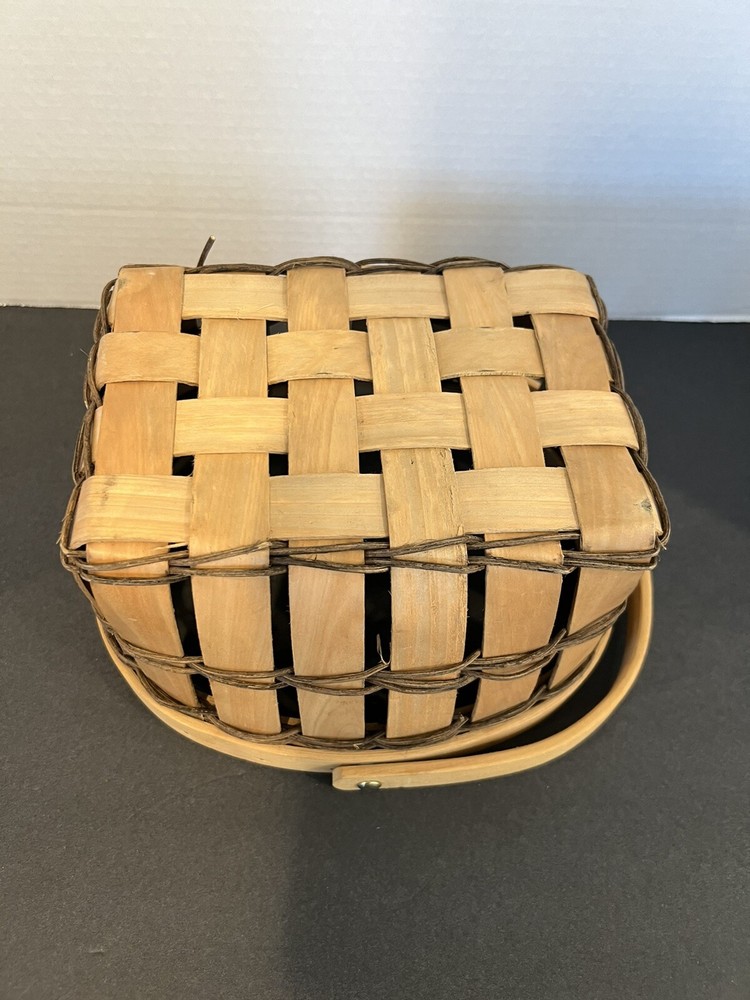 Woven Wood Basket w/Single Moveable Handle