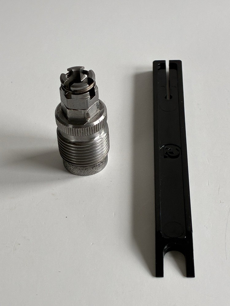 Thompson Center Black Diamond .50 Cal. Inline Muzzleloader Breech Plug and Tool