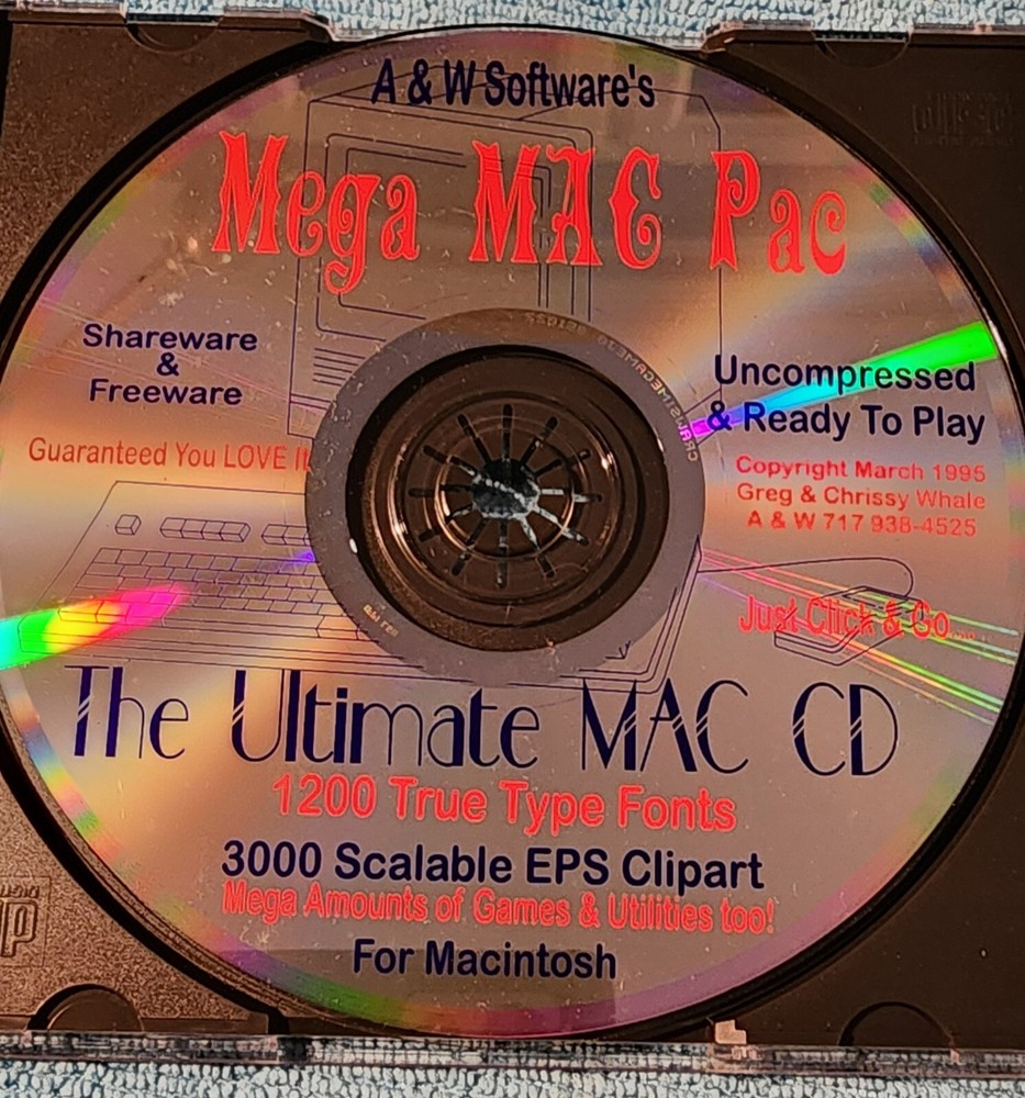 Lot 4 Vintage Mac Shareware CD's & 1 Floppy