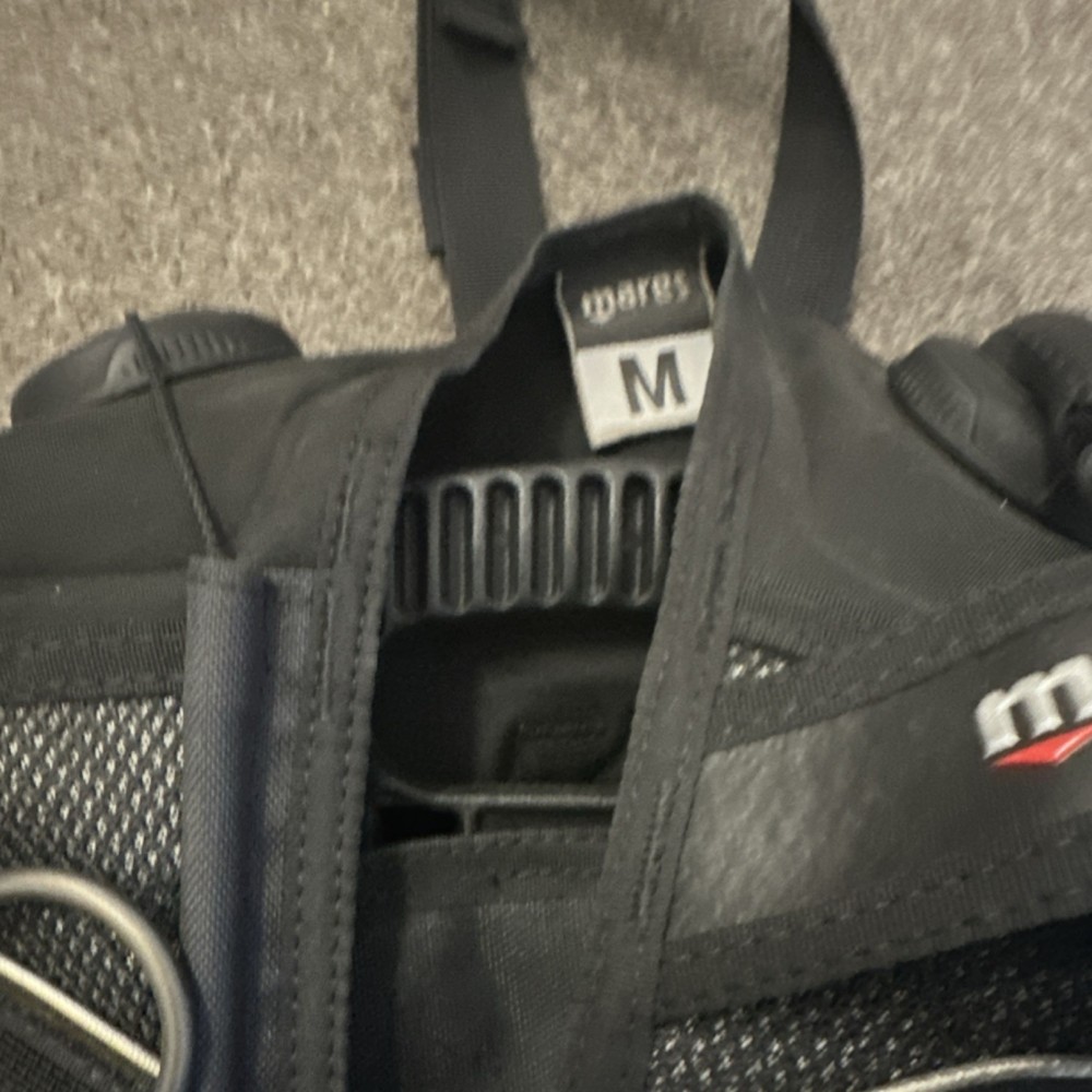 Mares Prime Buoyancy Compensator Device BCD Medium Black Scuba Diving Gear