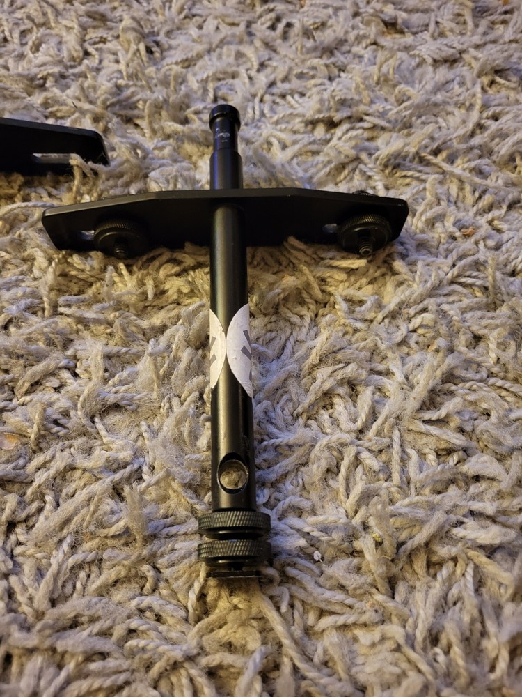 📸📸📸 (2) Dual Flash Bracket Speedlight Mount LoT