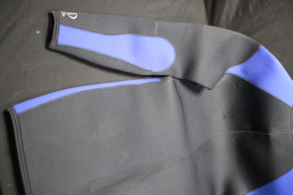 Bare Wet Suit short