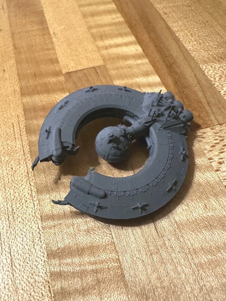 Star Wars Rebellion Scale Lucrehulk