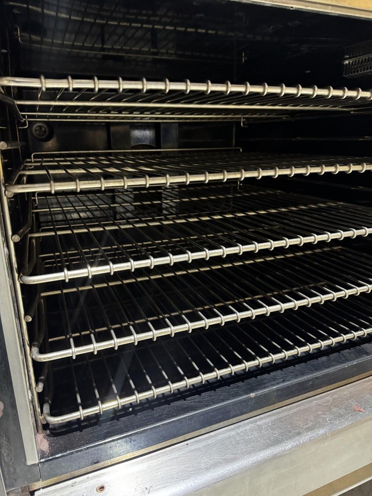 Montague Vectaire Double-Deck Gas Oven