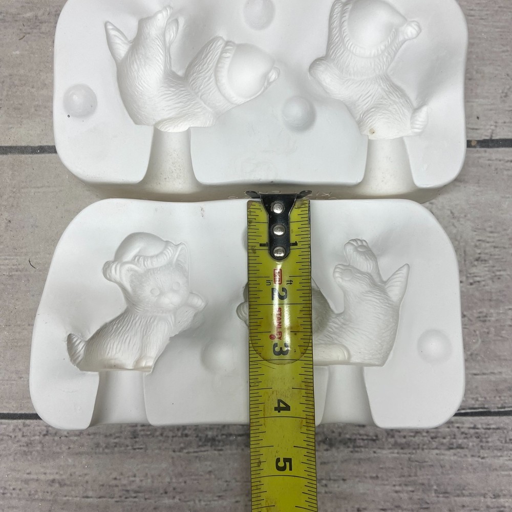 Idle Time Ceramic Casting Mold Christmas Kittens Figurine #311