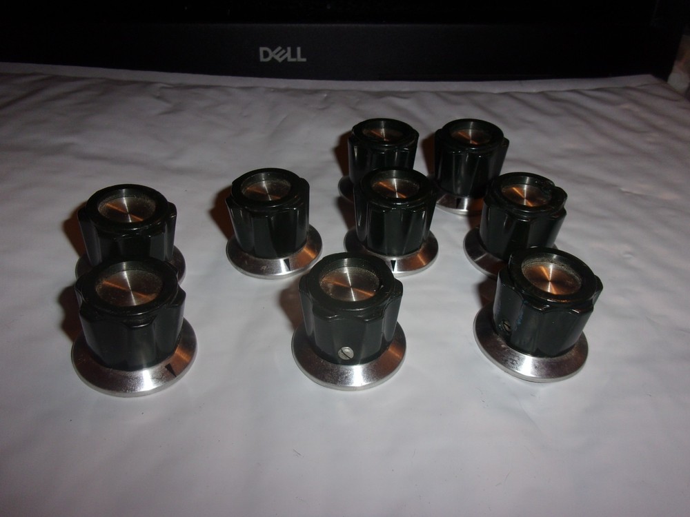 Heathkit green knobs