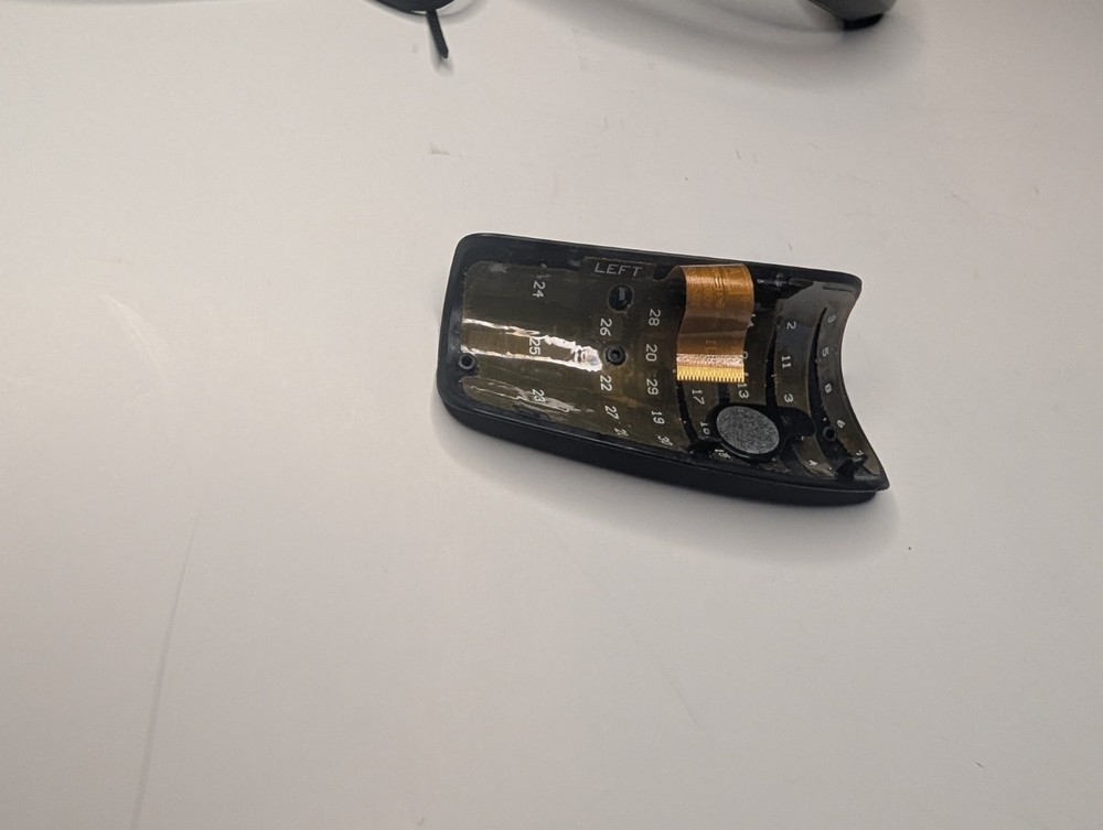 Valve Index VR Controller Knuckles Left ONLY - For Parts - Read Description!