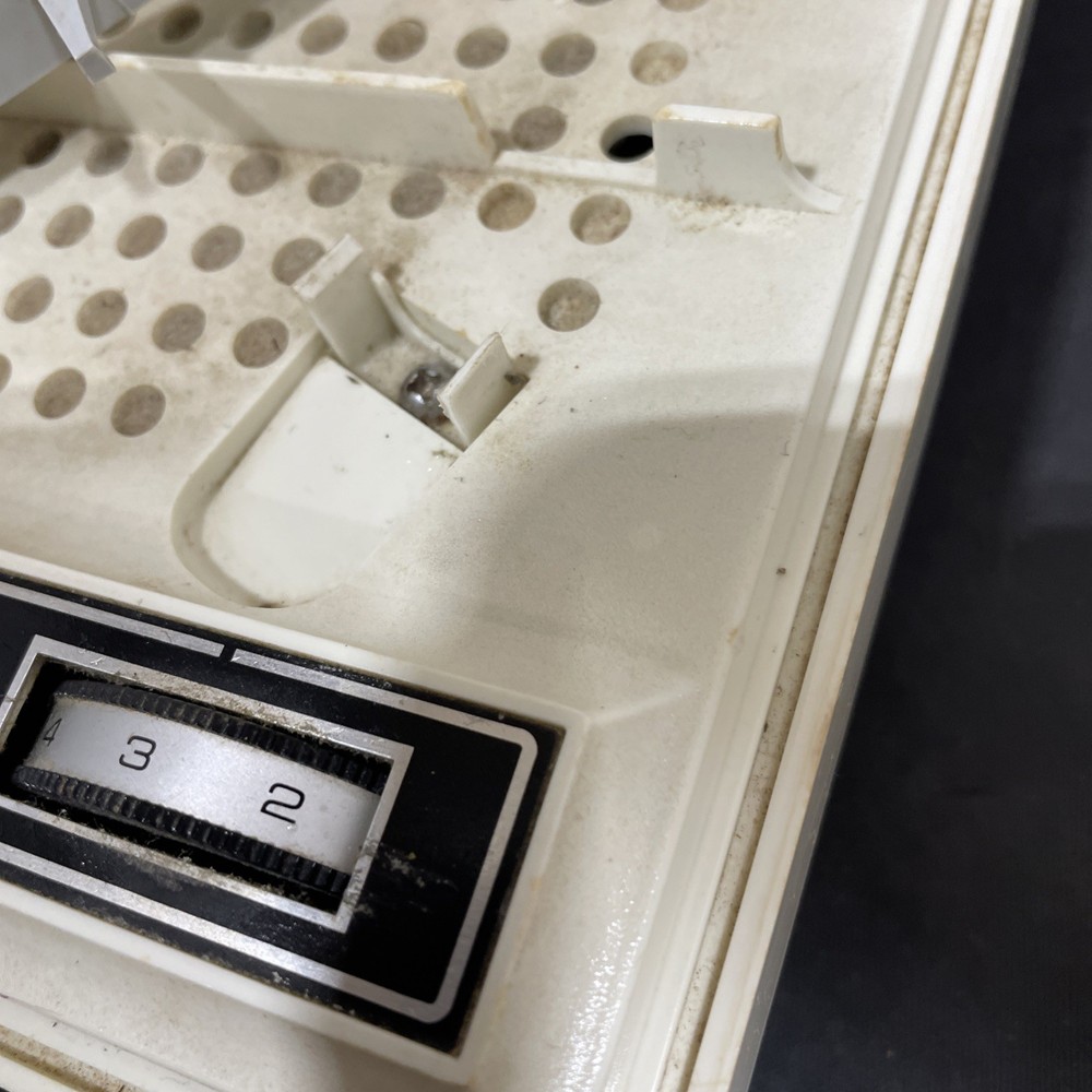 Vintage Panasonic Solid State Phonograph Beige Model SG-334 For Parts