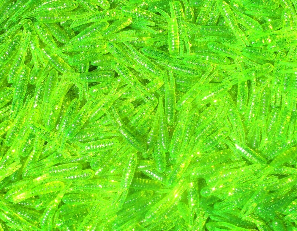 25ct CHARTREUSE SILVER FLAKE 1.5" SPLIT TAIL BEETLES Crappie Baits Panfish Lures
