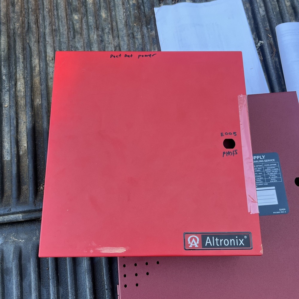 Altronix AL400ULXR