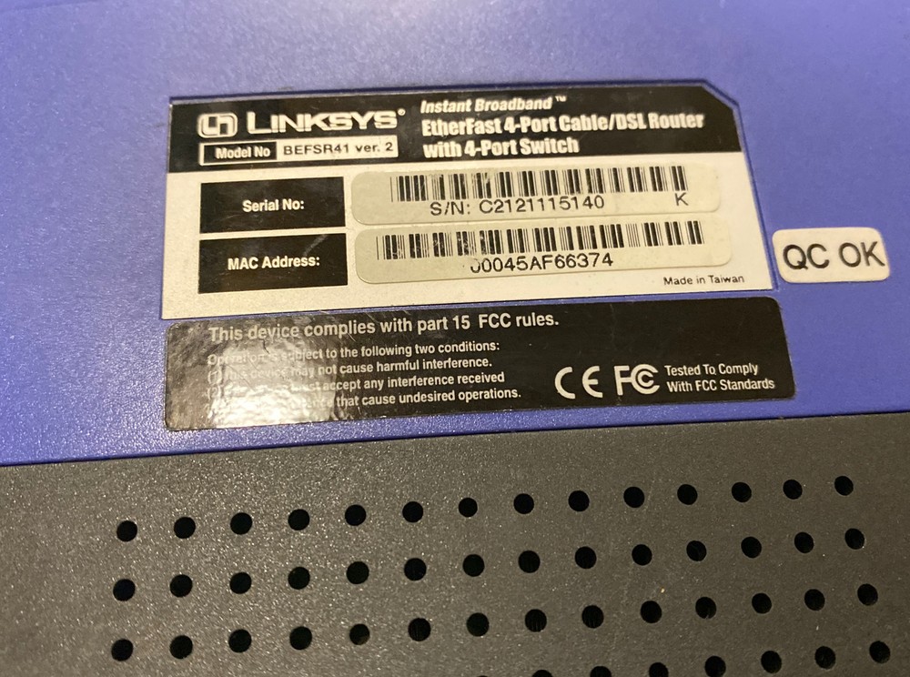 Linksys EtherFast Cable/DSL Wired Router (BEFSR41), 4-port