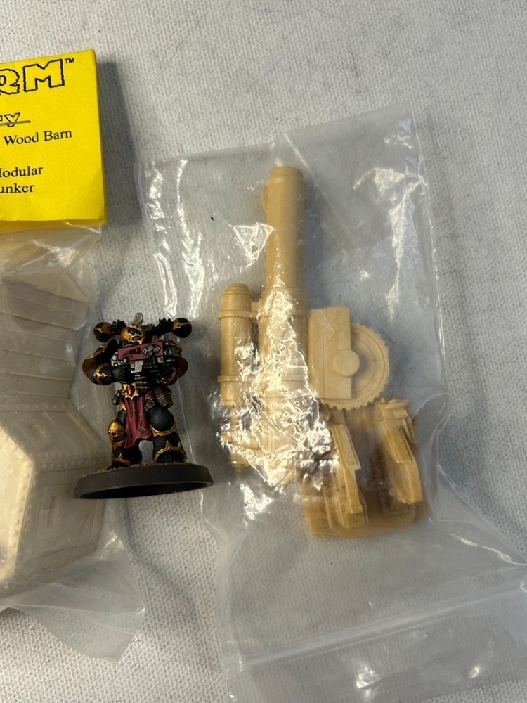 Warhammer 40K Modular Weapon Bunker Armorcast Scenery 28mm Scale NEW OOP