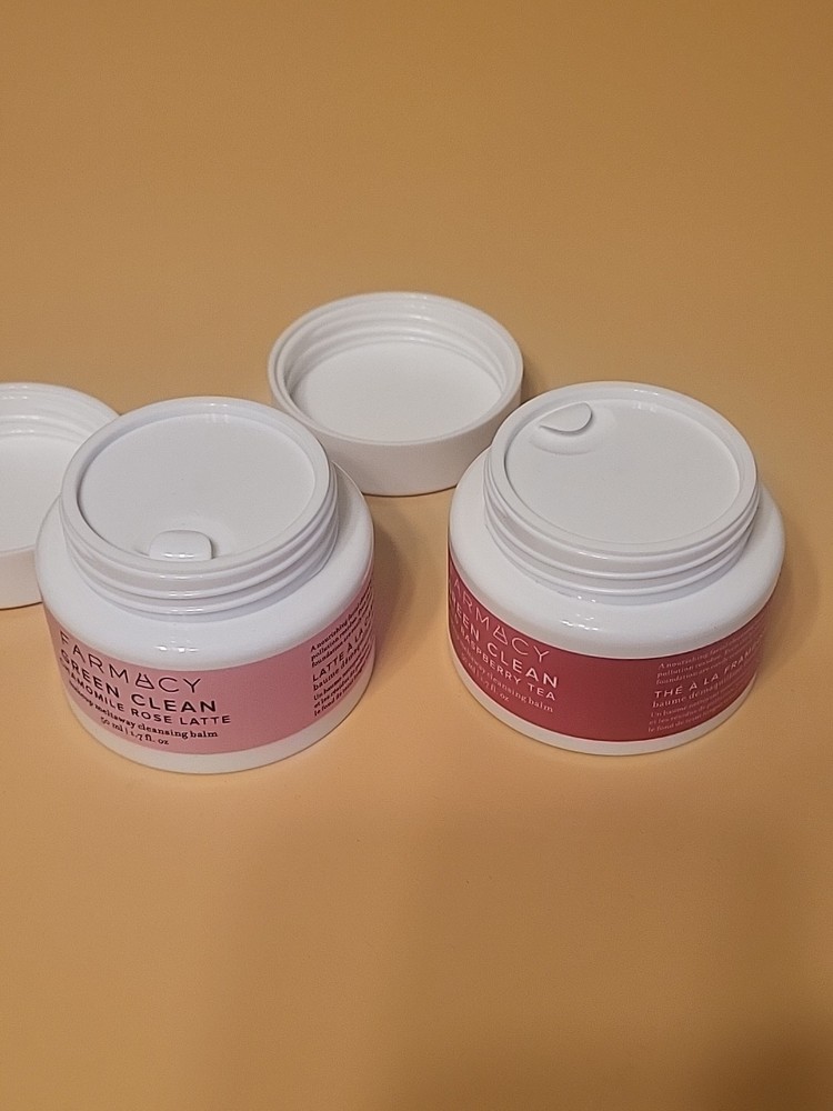 Farmacy Green Clean Wild Raspberry Tea & Chamomile Rose Latte Cleansing Balm