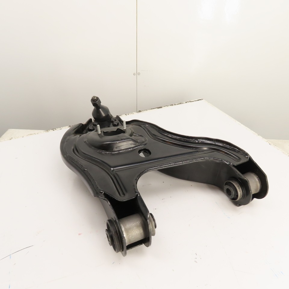6521375 LSA043 Lower Control Arm with Ball Joint
