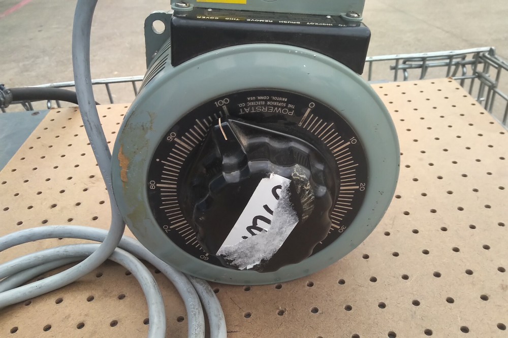 POWERSTAT F136 20 VARIABLE AUTOTRANSFORMER