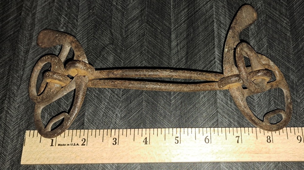 Antique Iron Horse Carriage Bit BIN96