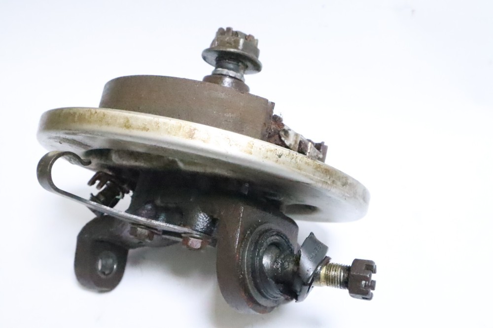 98-2000 HONDA TRX 300 FRONT LEFT KNUCKLE 51250-HM4-A20