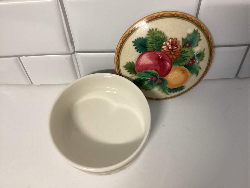 MIKASA HOLIDAY FRUIT ROUND PORCELAIN CONTAINER