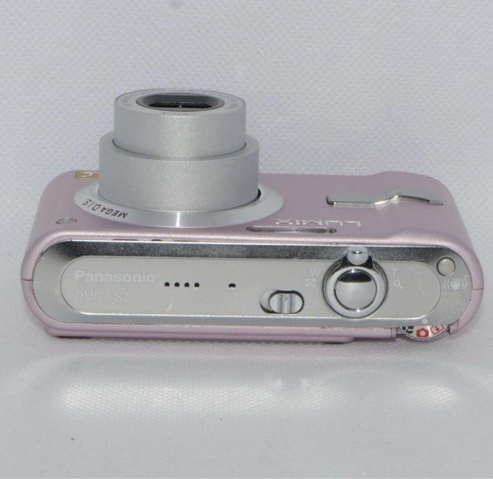 Panasonic LUMIX DMC FS2 Pink Compact Digital Camera Untested Condition