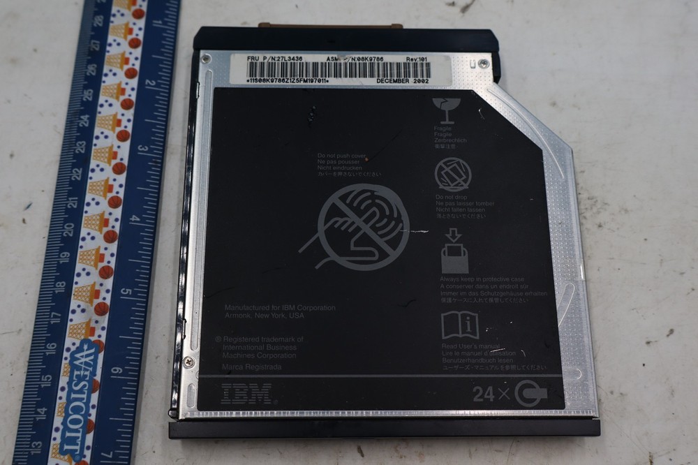 TEAC  CD DVD drive CD-224E PN 27L3436  model -CO1