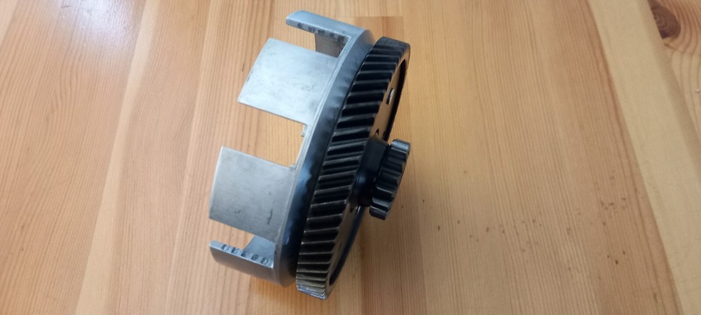 AJS JS 125 CLUTCH BASKET-DRIVEN GEAR