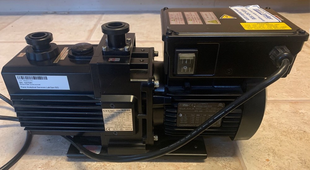ULVAC Rotary Pump Vacuum Pump Model GLD-040