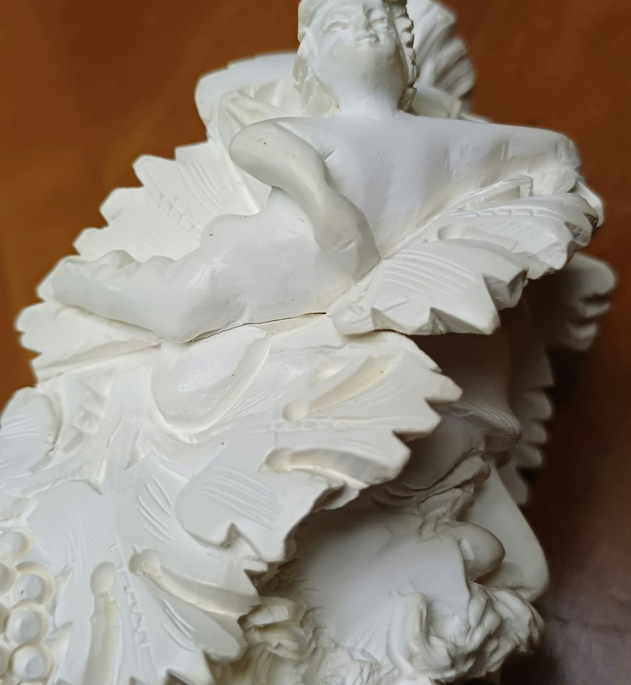 MEERSCHAUM PIPE, MAN WITH ANGELS