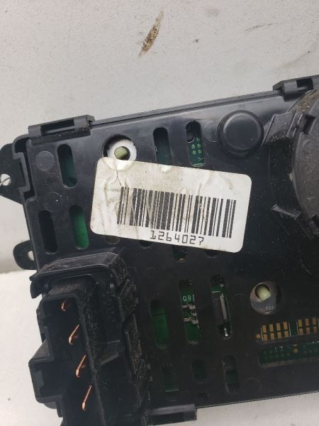 Temperature Control Front Control Manual Controlled Fits 2009-2011 ROUTAN OEM