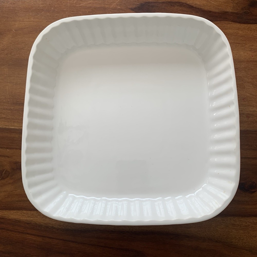 KitchenAid White Red 2 Qt Square Ceramic Bakeware Casserole Dish Baking Pan