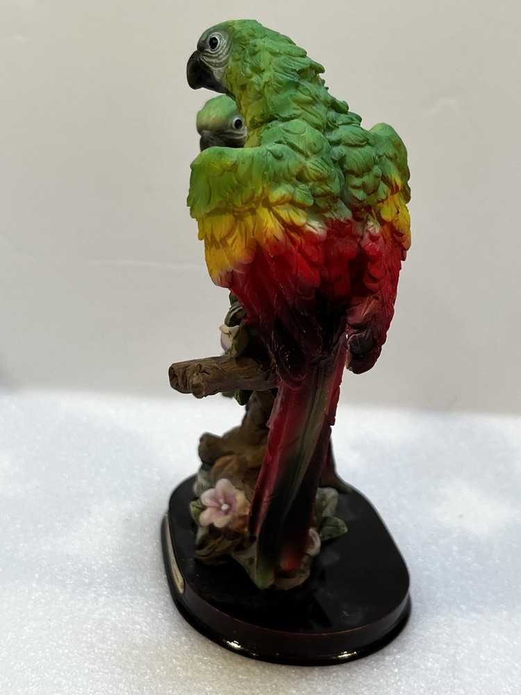 Jaynee’s Collection Parrot Figurine