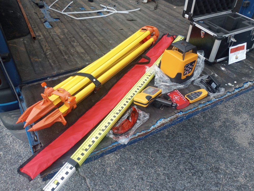 Level & Tool Self-Leveling Rotary Laser Kit