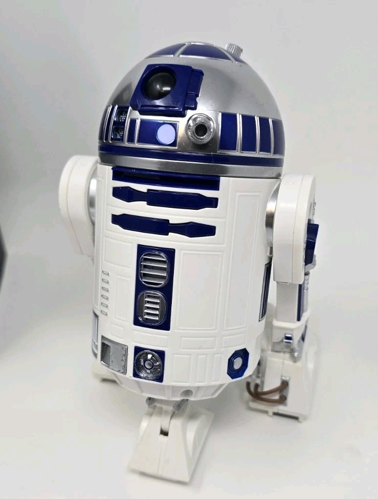 Sphero Star Wars R2-D2 App-Enabled Remote Control Robot R201