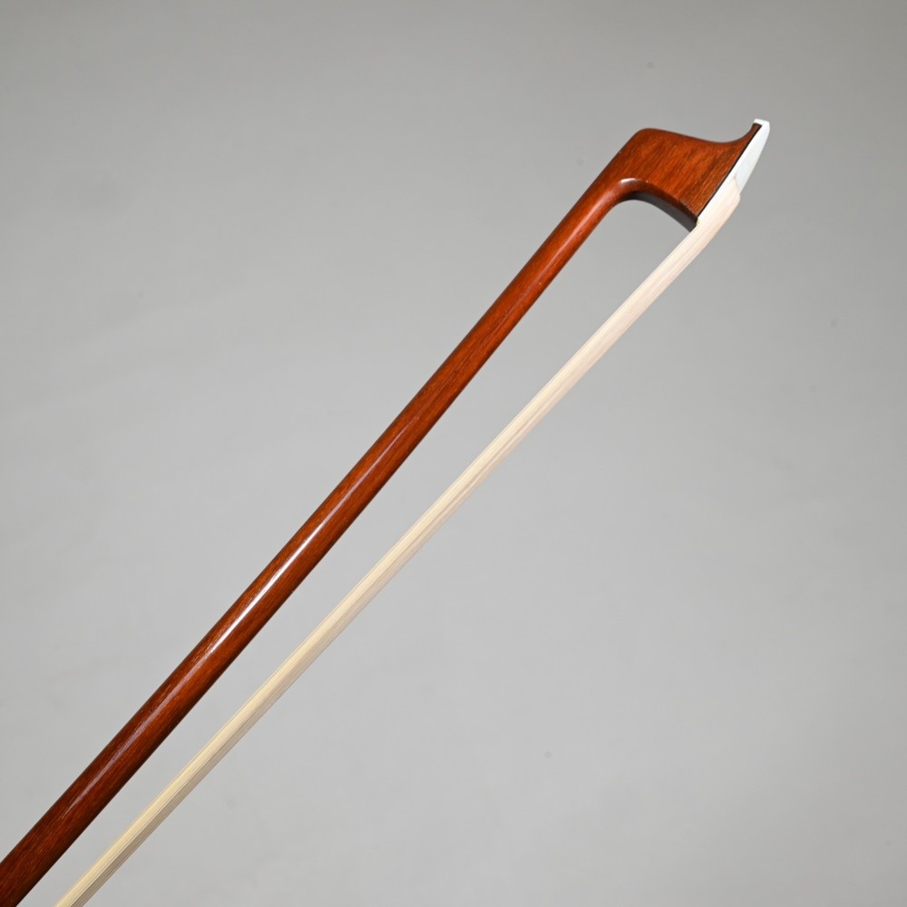 T. SUGITO Advanced Violin Bow, 4/4, Japan - Select Pernambuco
