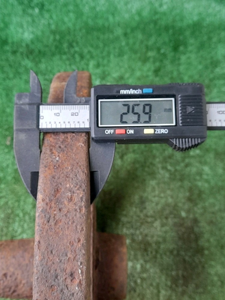 Cast Iron Wheel (23)