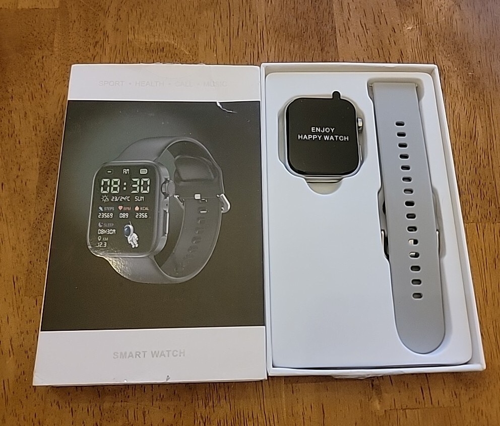 ZEQUK Smart Watch New In Open Box