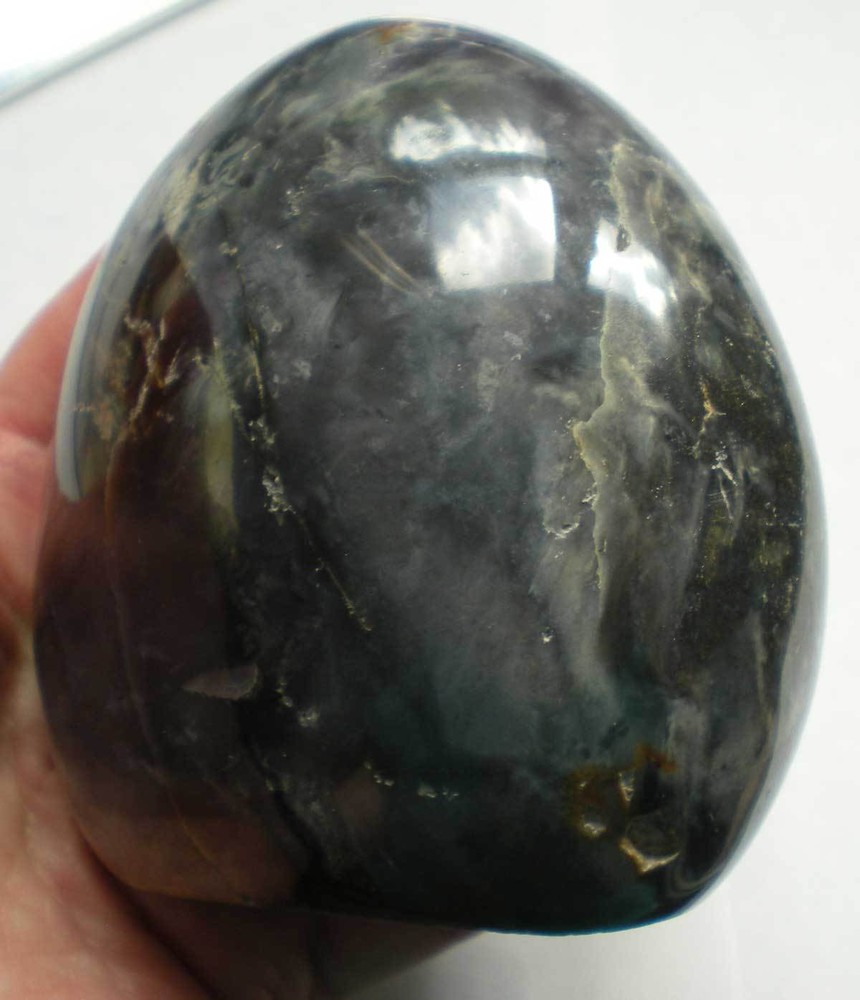Violet Agate Standing Stone - Madagascar sc896