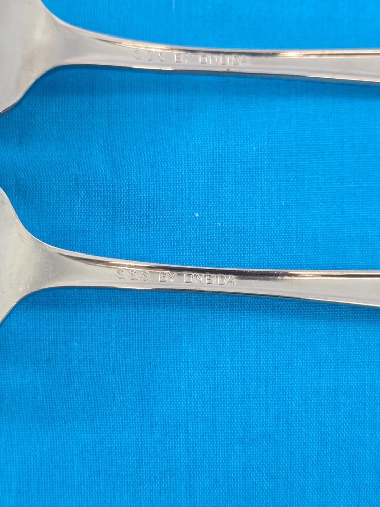 Oneida Maestro St Leger 2 Dinner Forks SSS Stainless Flatware