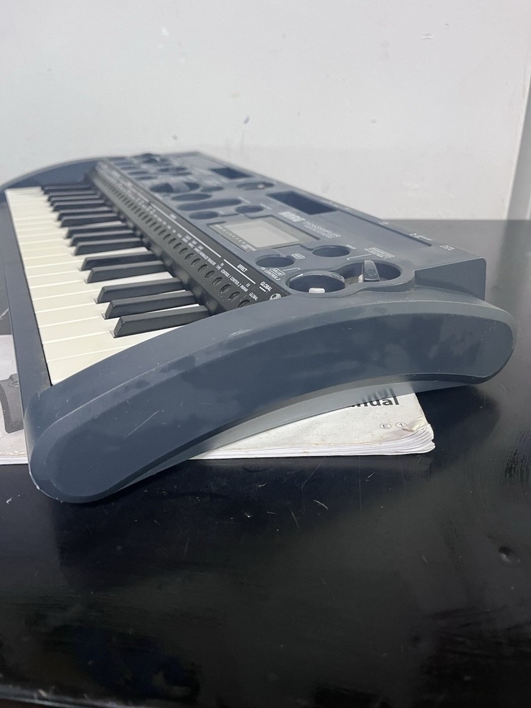 KORG MS1 microSAMPLER SAMPLING KEYBOARD WITH MANUAL Free Shipping