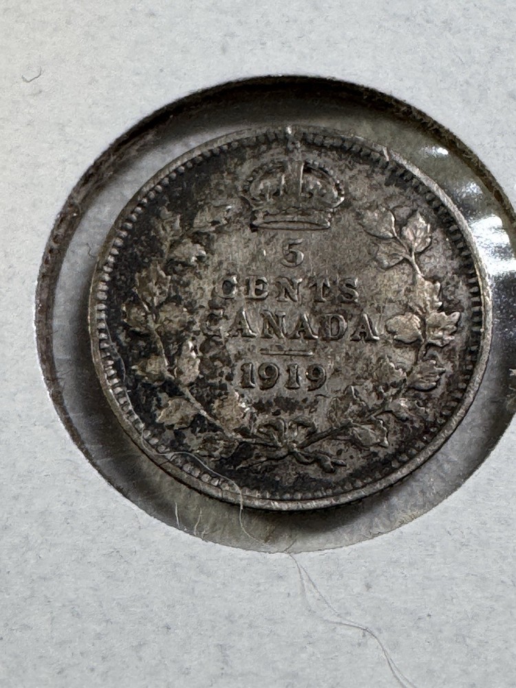 1919 Canada 5 Cents Silver Coin