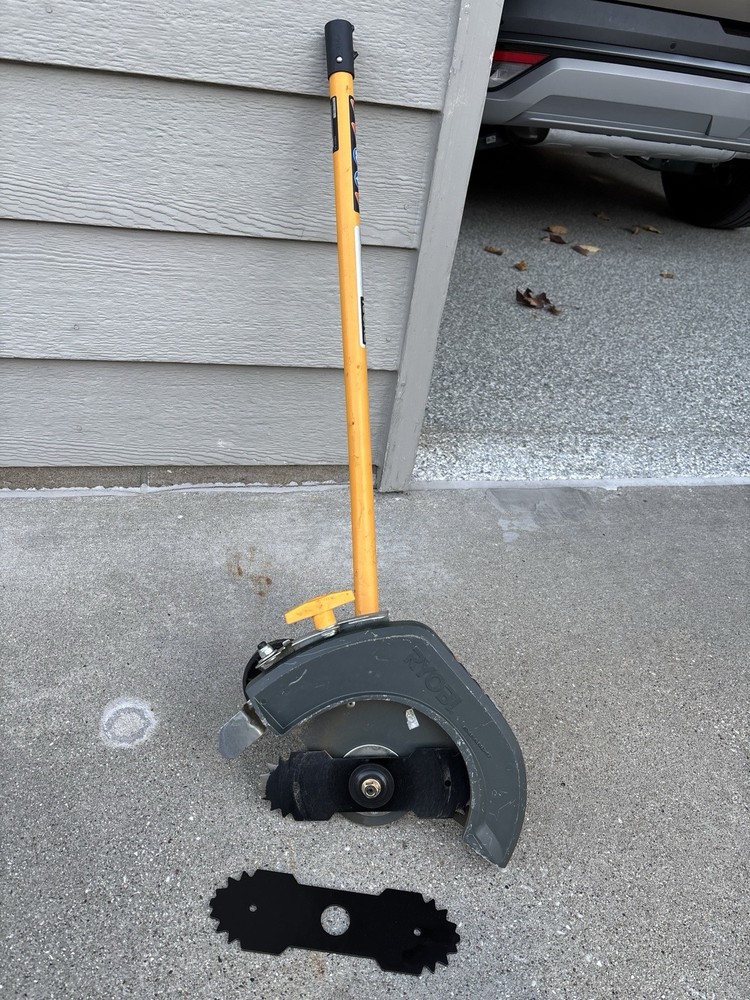 Ryobi Expand-It 8" Universal Straight Shaft Edger Attachment