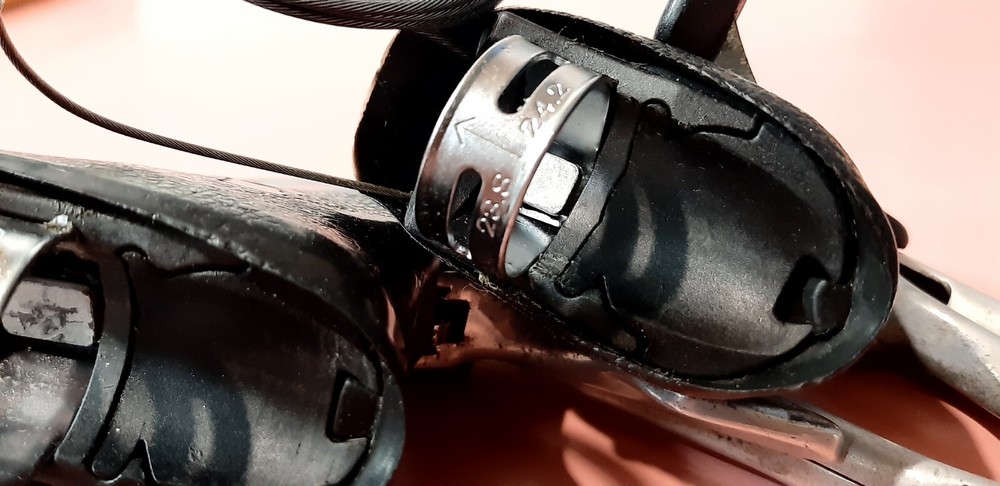 Campagnolo Record 8v ergopower controls